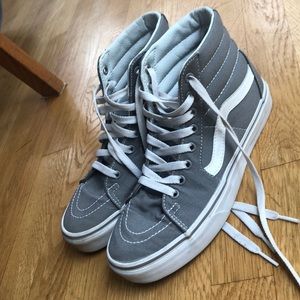 Women’s 8.5 grey high top Vans